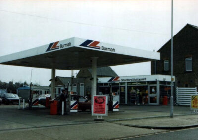 Stanford Le Hope - Burmah Garage, 1987 to 1988