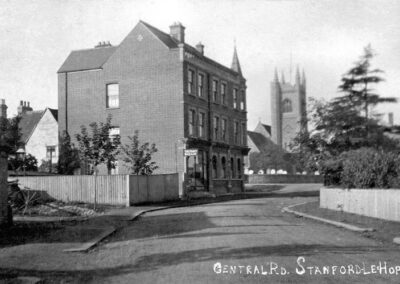 Stanford Le Hope - Central Road